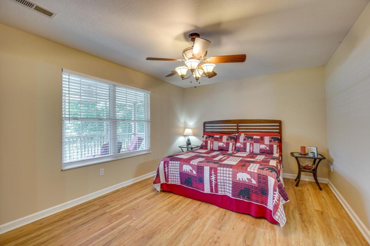 Pigeon Forge Home With Screened Porch, 3 Mi To Town! Exterior photo